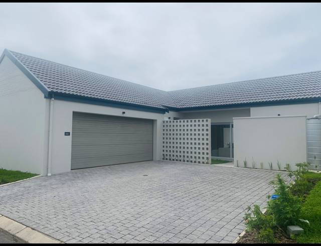 3 BEDROOM FREESTANDING FOR SALE IN LALELA ESTATE
